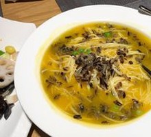 Wild Rice and Bamboo Shoot Soup