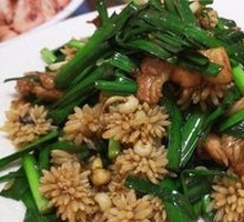 Pork Belly Stir-fried with Cuttlefish Eggs