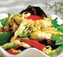 Large Portion of Pepper Stir-fried Local Eggs