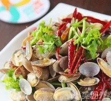 Spicy Stir-Fried Clams