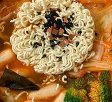 Military-style Hot Pot