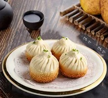 酸菜肉煎包