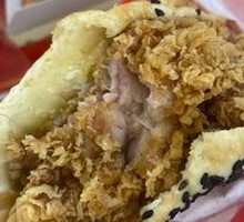 Spicy Chicken Leg Chinese Burger