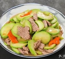 Stir-fried Zucchini with Meat