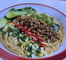 Secret Sauce Beef Noodles
