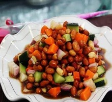 Vinegar Peanuts
