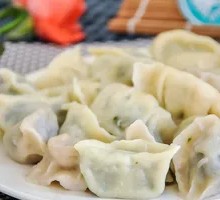 Chinese cabbage and pork dumplings