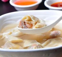 Fresh Pork Dumplings with Mushrooms