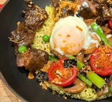 Truffle Steak Rice with Onsen Egg