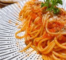 经典番茄肉酱意面