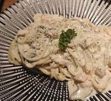 Creamy Salmon Pasta