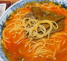 Herb Tomato Beef Noodles