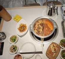 Yin-Yang Hot Pot