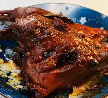 Slightly Spicy Braised Duck Leg