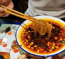 Old Chengdu Spicy and Sour Noodles