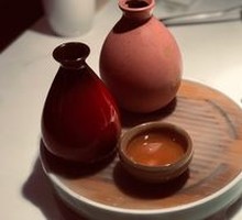 Three Lives, Three Worlds: Peach Blossom Rain Promise