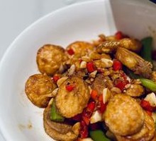Spicy Stir-Fried Quail Eggs