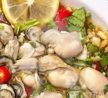 Raw-marinated Oysters
