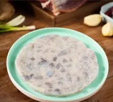 Hand-Beaten Green Shrimp Paste