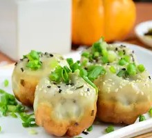 Ji Cai Pan-Fried Dumplings