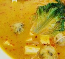 Golden Fish Ball Noodle Soup