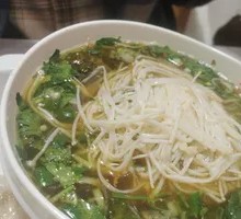 Enoki Mushroom Rice Noodles