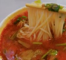 Tomato Beef Rice Noodles