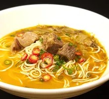 Sour Cabbage Beef Noodles