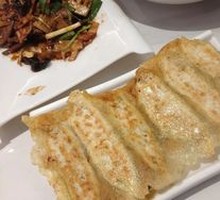 Fresh Pork and Corn Dumplings