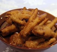 Braised Chicken Feet with Tiger Skin