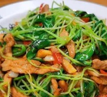 Bamboo Shoots Stir-Fried with Pork