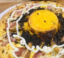 American-style Bacon & Potato Pizza