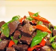 Spicy Stir-Fried Lamb Blood