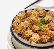 Lotus-Leaf Wrapped Pork Ribs with Sticky Rice