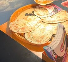 Preserved Vegetable and Pork Flatbread