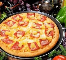 Hawaiian Pizza