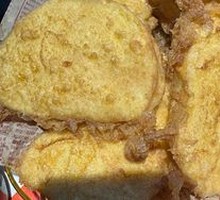 Secret-Recipe Egg Steamed Bun Slices