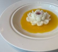 West Lake Lotus Cake