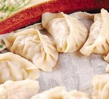 Steamed Pork and Napa Cabbage Dumplings