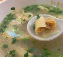 Fresh Pork and Napa Cabbage Dumplings