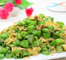 Stir-fried Eggs with Hangzhou Chili