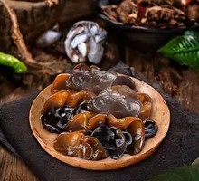 Onion and Wood Ear Mushroom