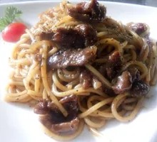 Black Pepper Beef Spaghetti
