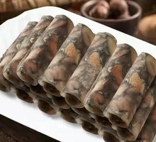 Stewed Black Chicken Rolls