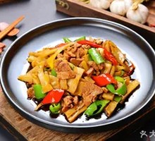 Bamboo Shoots Stir-Fried with Pork