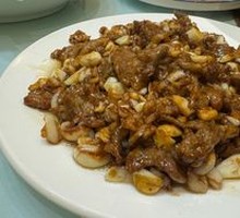 Stir-Fried Lamb with Garlic