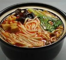 Wood Ear Mushroom Tofu Noodles