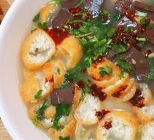 Duck Blood and Vermicelli Soup