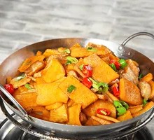 Spicy Pot-Braised Tofu with Leaves