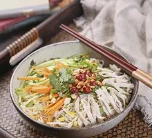 Spicy Pork Shank Noodles